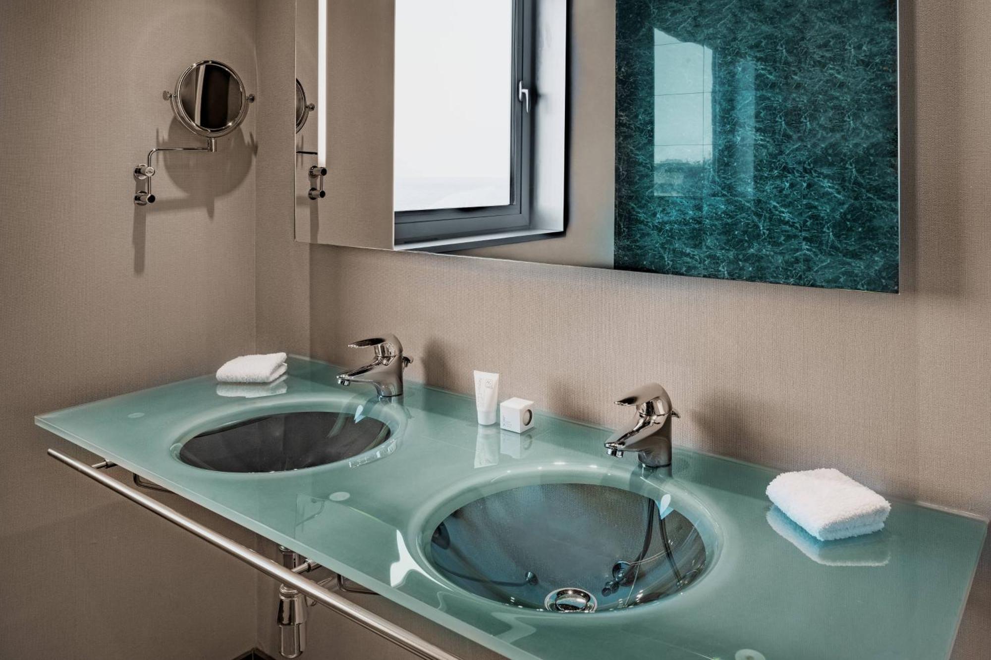 Hotell Ac Forum By Marriott 4*